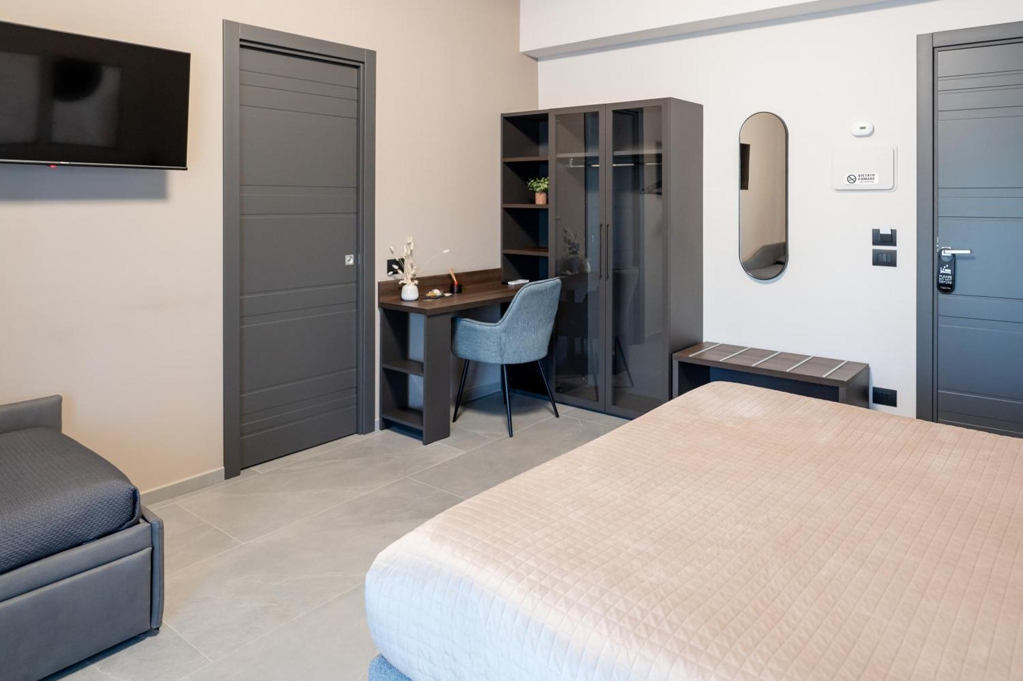 Mia Rooms B&B ミラッツォ エクステリア 写真