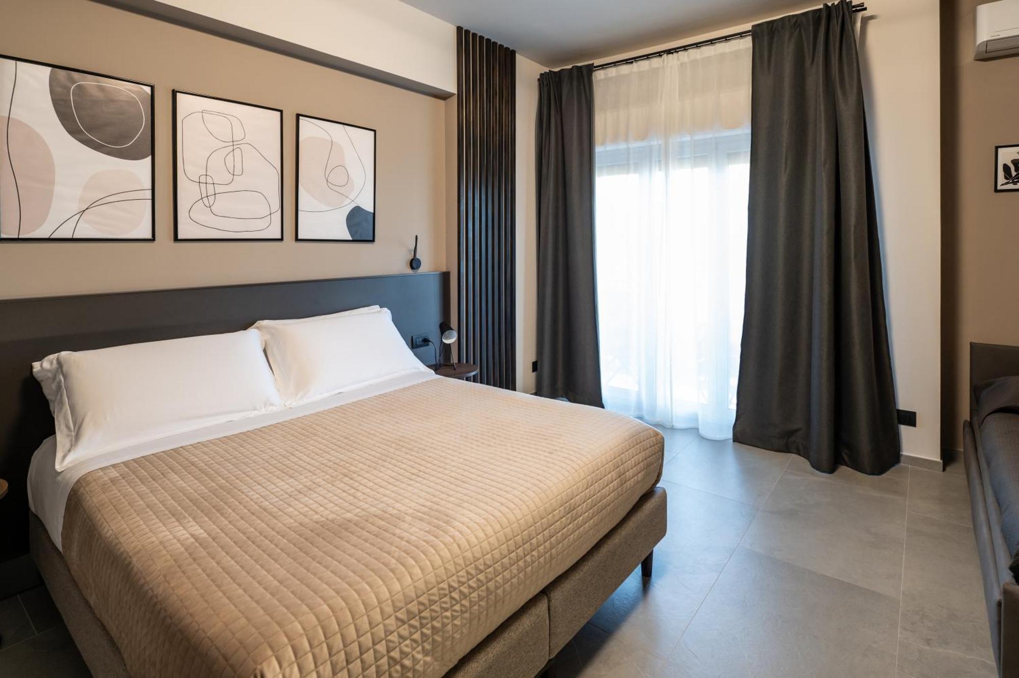 Mia Rooms B&B ミラッツォ エクステリア 写真